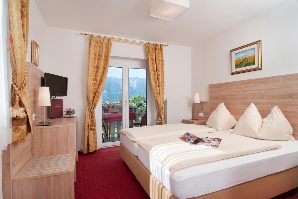 Hotel-Pension Melcher Drobollach am Faakersee Zewnętrze zdjęcie