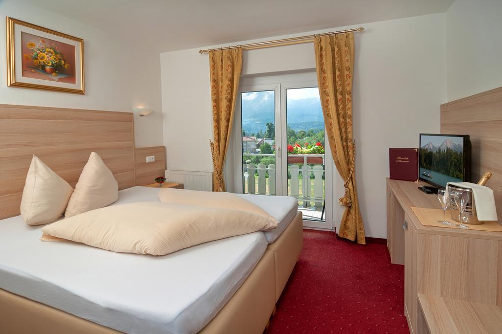 Hotel-Pension Melcher Drobollach am Faakersee Zewnętrze zdjęcie