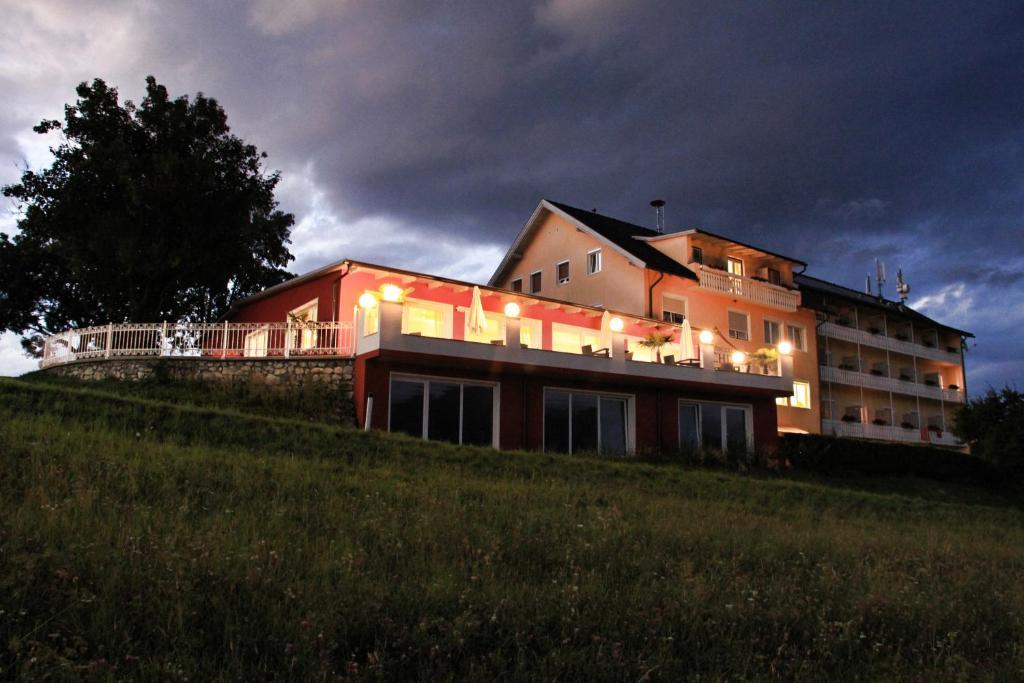 Hotel-Pension Melcher Drobollach am Faakersee Zewnętrze zdjęcie