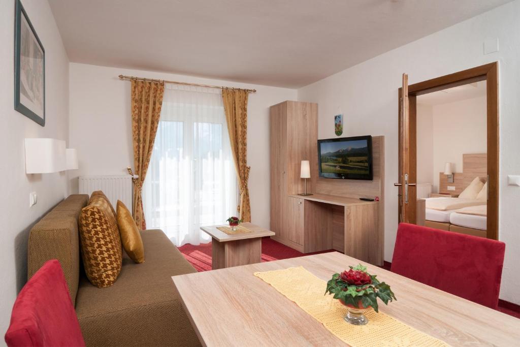 Hotel-Pension Melcher Drobollach am Faakersee Pokój zdjęcie
